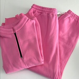 NWOT Size L Pink Lounge Set